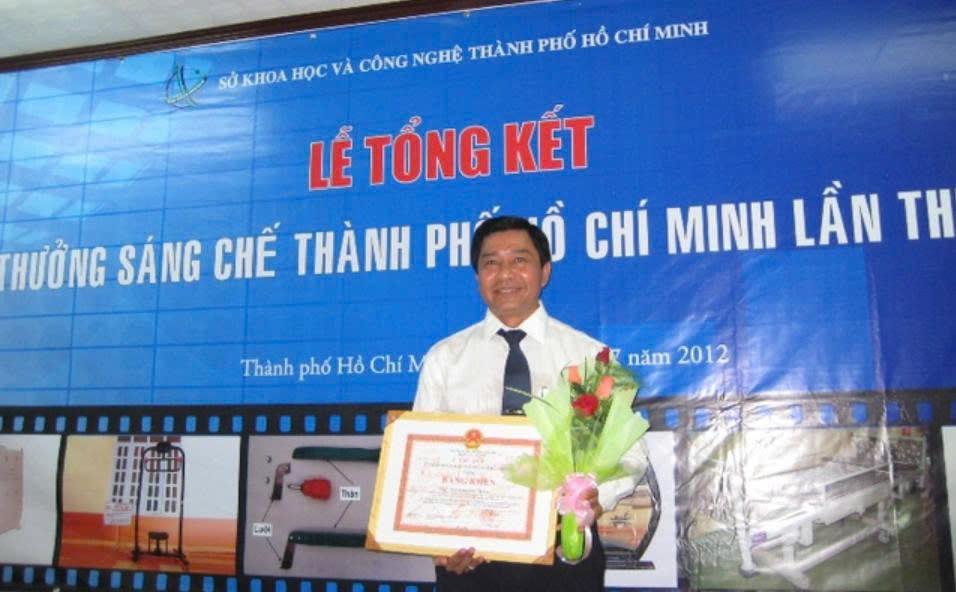 Đội ngũ Hoàng Thắng